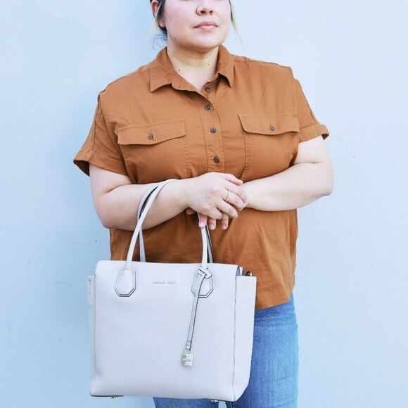 NWT Michael Kors Mercer Large Boxy 2 Way Satchel Tote Cement - Picture 3 of 11